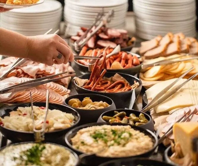 Отель Park Inn By Radisson Krakow