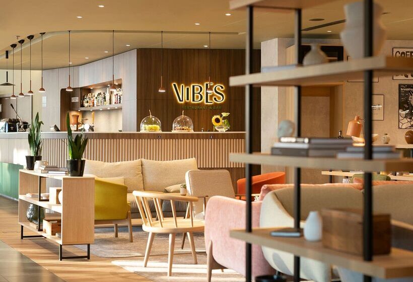 בית מלון כפרי Park Inn By Radisson Krakow