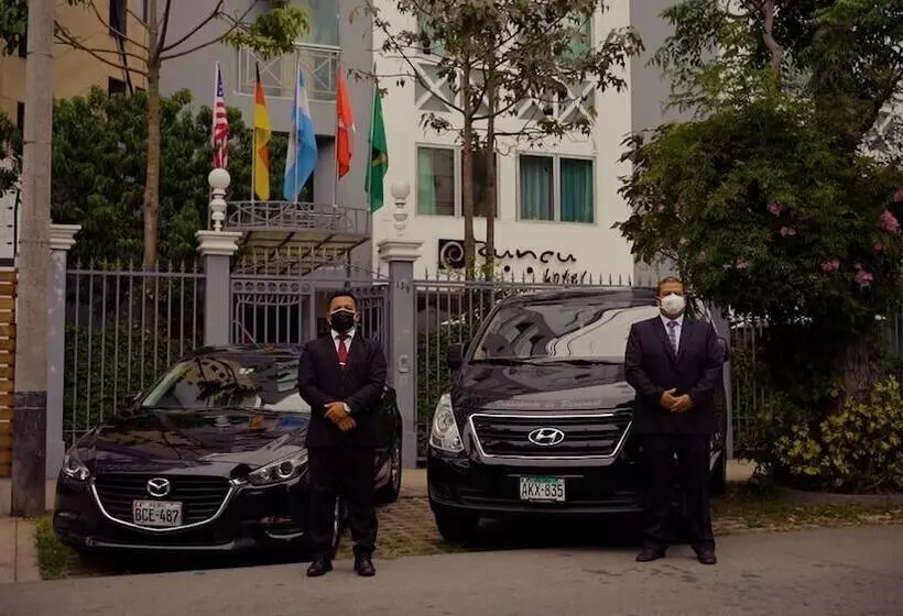 هتل Runcu Miraflores