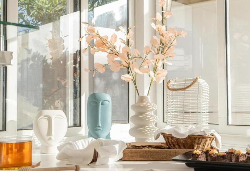 St Constantin Sea Hotel & Spa Resort