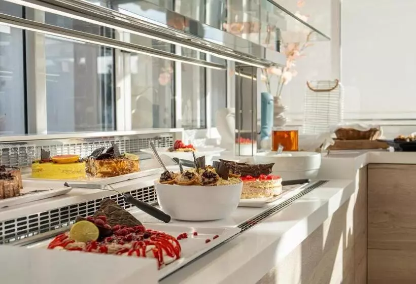 St Constantin Sea Hotel & Spa Resort