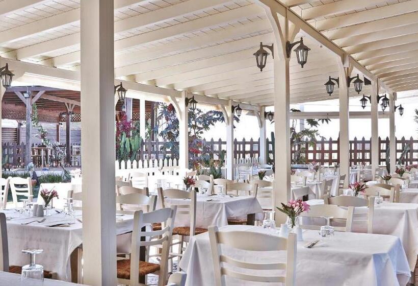 St Constantin Sea Hotel & Spa Resort