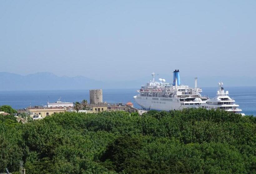 هتل City Plus Rhodes