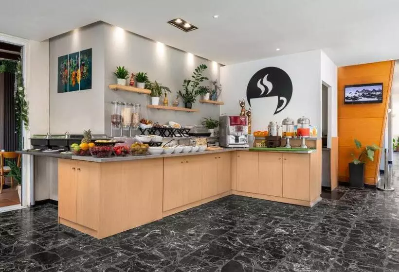 호텔 City Plus Rhodes