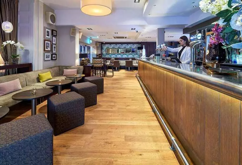 Mandolay Hotel Guildford