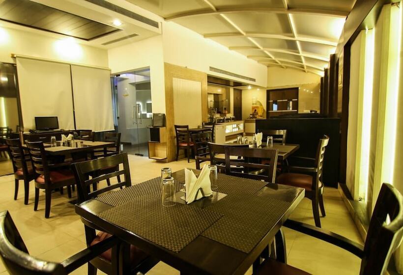 هتل The Prime Balaji Deluxe At New Delhi Railway Station   Free Airport Pickup