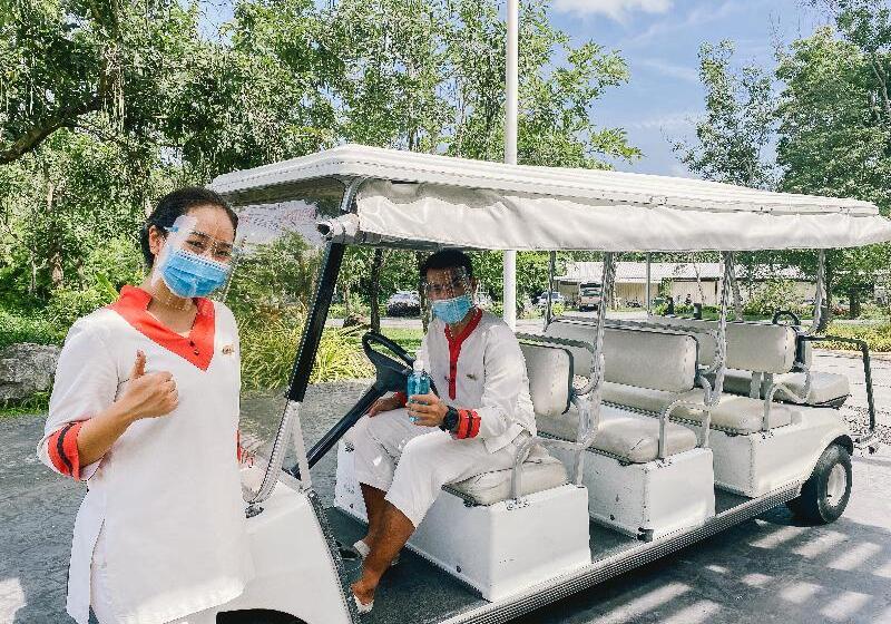 בית מלון כפרי The Vijitt Resort Phuket Sha Extra Plus