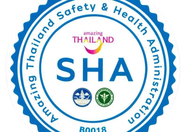 בית מלון כפרי The Vijitt Resort Phuket Sha Extra Plus