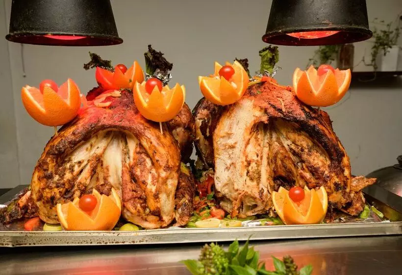 هتل Tropitel Dahab Oasis