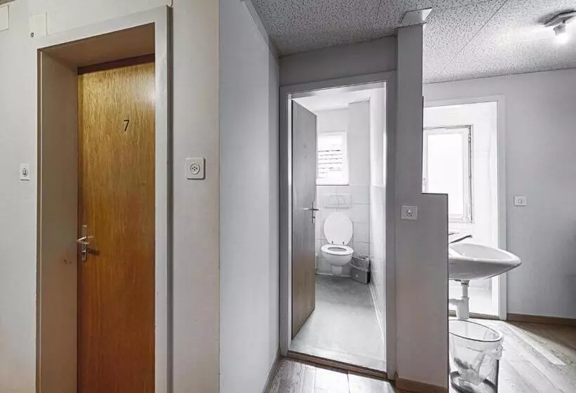 ホテル Weisses Kreuz