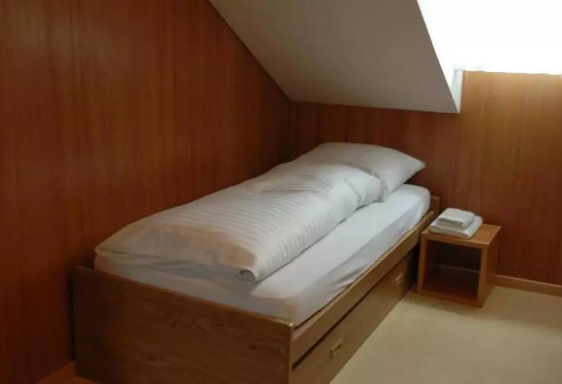 ホテル Weisses Kreuz