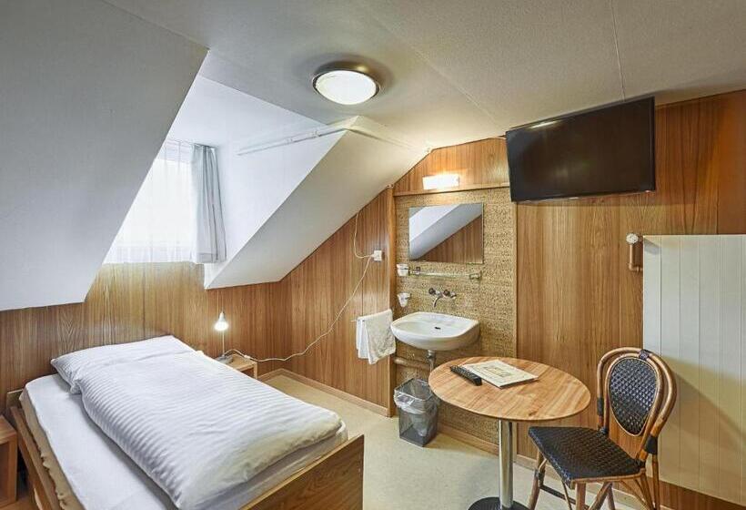 فندق Weisses Kreuz