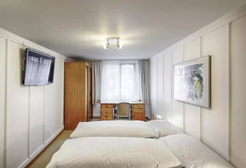 ホテル Weisses Kreuz