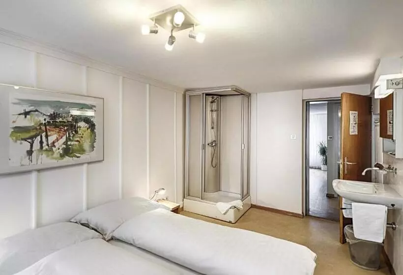 ホテル Weisses Kreuz