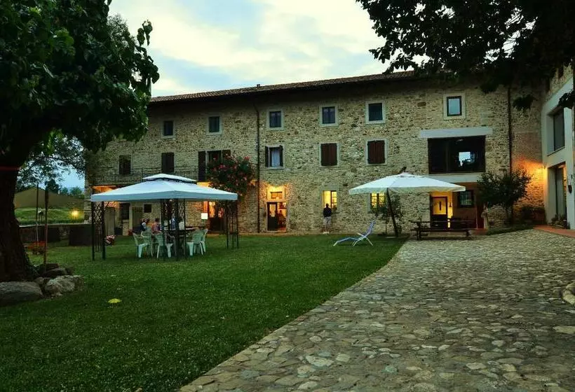ホテル Agriturismo Borgo Floreani