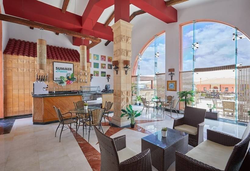 استراحتگاه Golden Ocean Marina