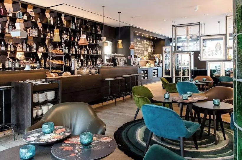 Motel One Amsterdam   Waterlooplein