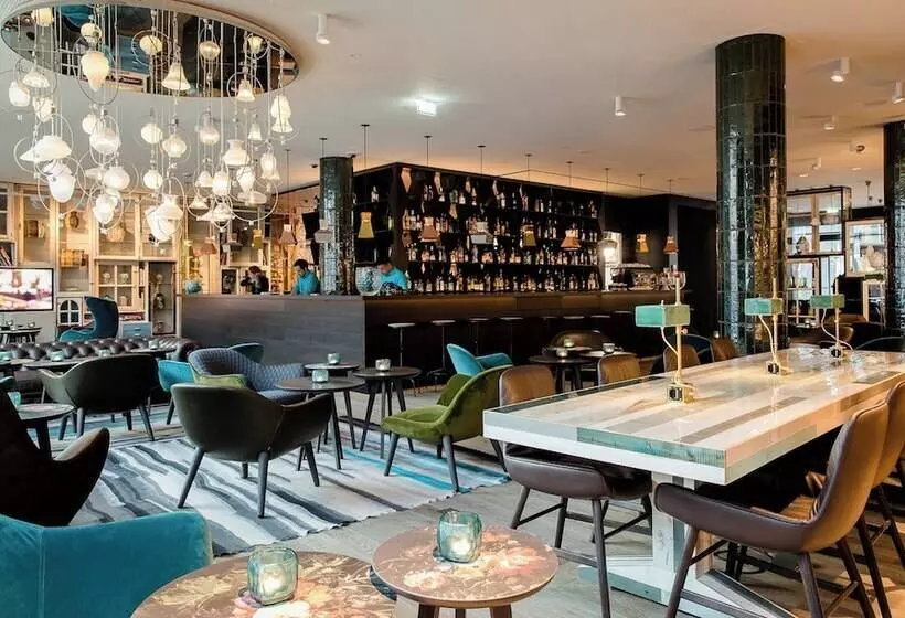 Motel One Amsterdam   Waterlooplein