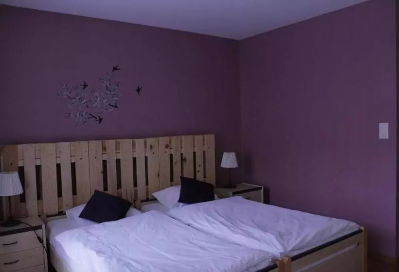 Hotelli Hôtel De Ville