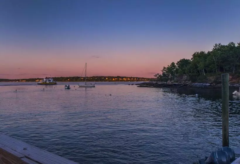 Hotelli Inn At Diamond Cove