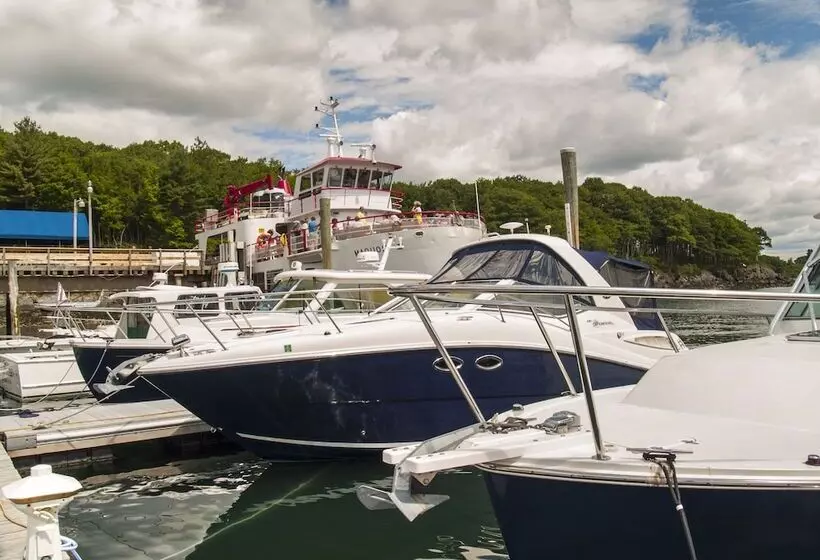 Hotelli Inn At Diamond Cove