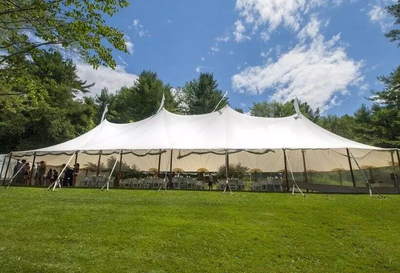 Hotelli Inn At Diamond Cove