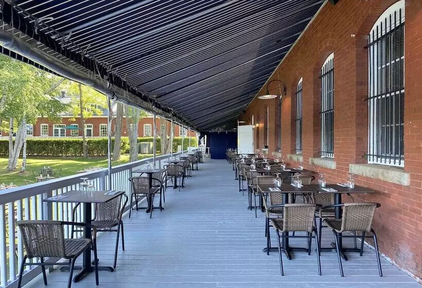 Hotelli Inn At Diamond Cove