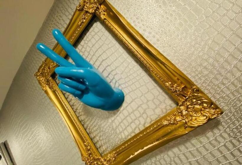 ペンション Townhouse Plus @ Lower Beth Street Stoke