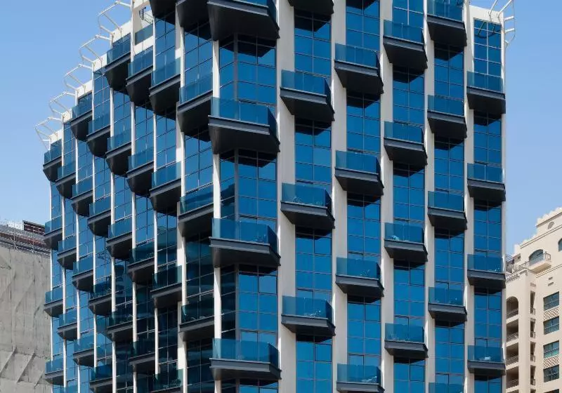 Adagio Premium The Palm