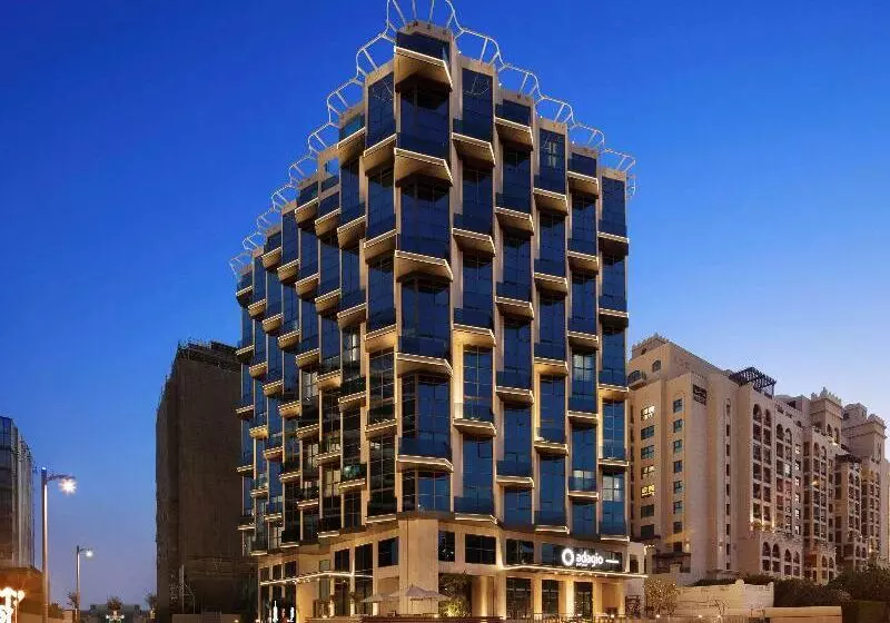 Adagio Premium The Palm