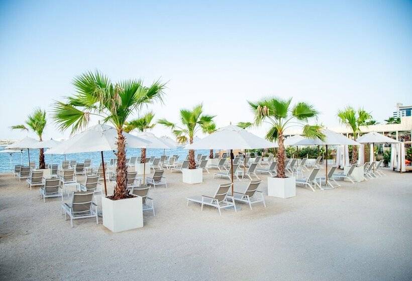 Adagio Premium The Palm