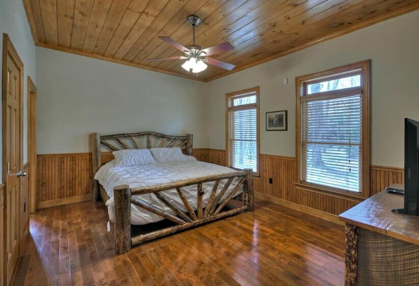 Black Bear River Lodge