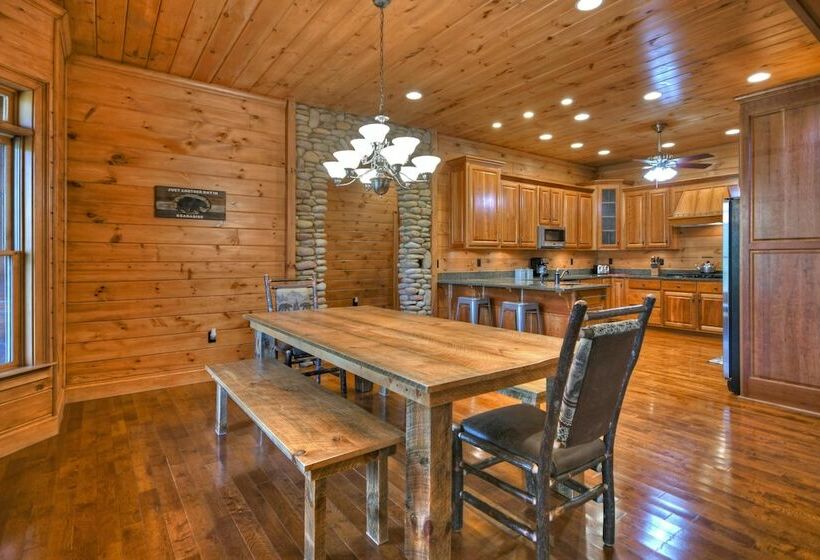 Black Bear River Lodge