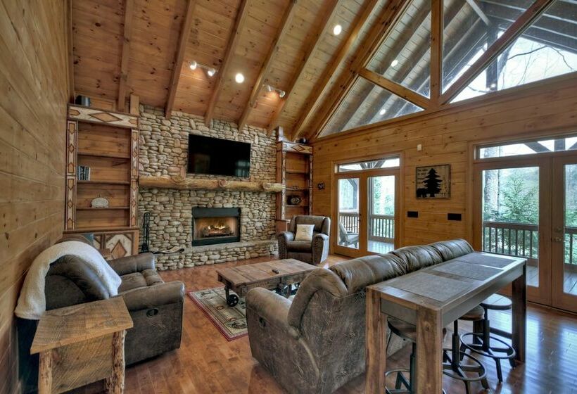 Black Bear River Lodge