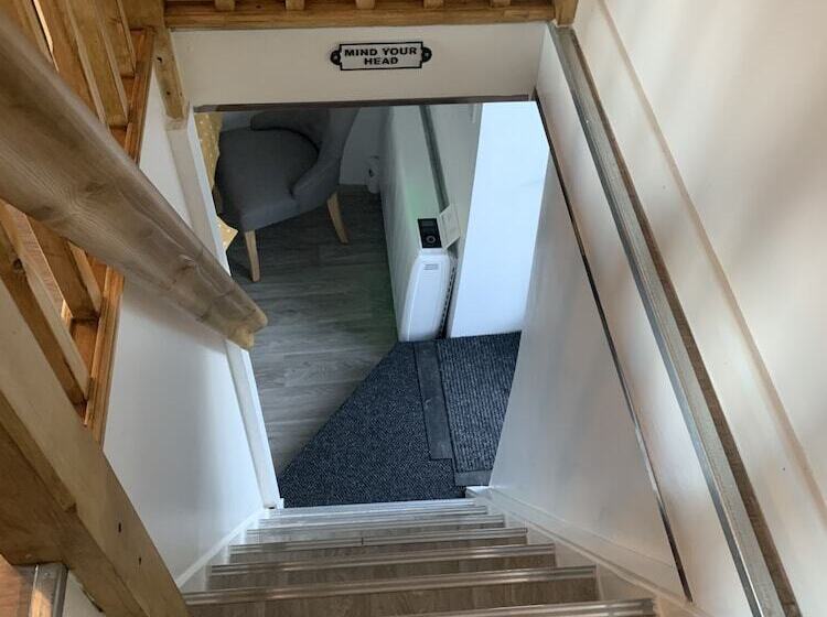 Delightful One Bed Lake District Cottage