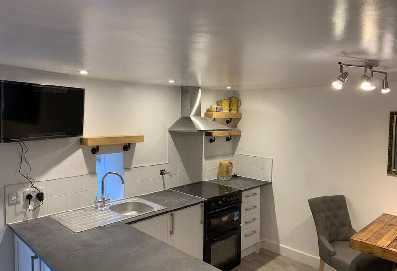 Delightful One Bed Lake District Cottage