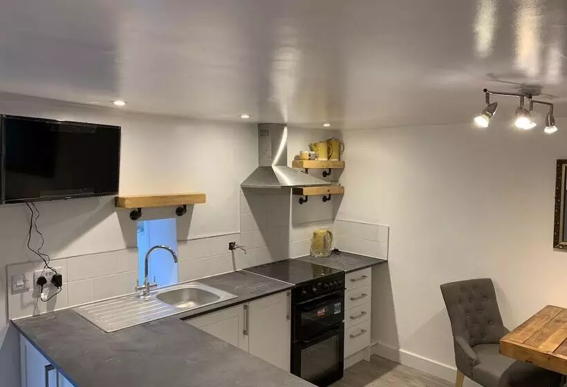 Delightful One Bed Lake District Cottage