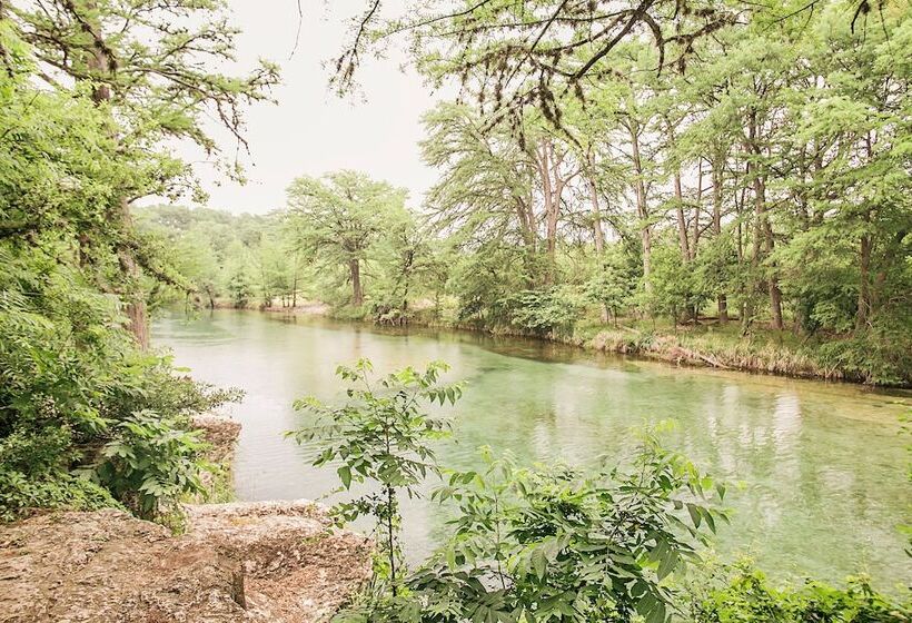 Frio River Cabins