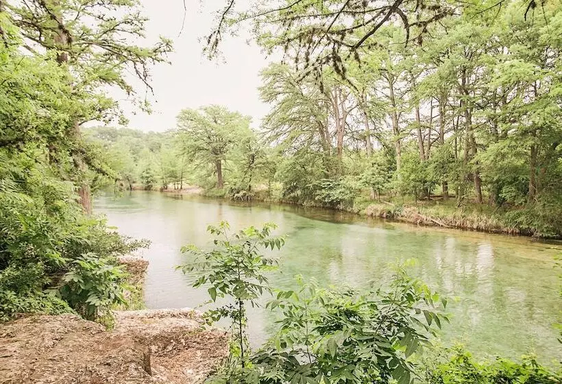 Frio River Cabins