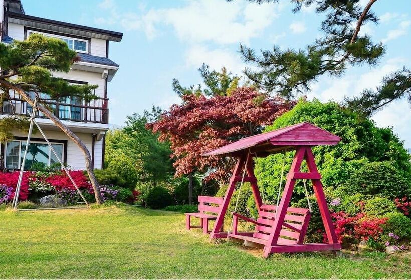 Ganghwa Pastel Pension