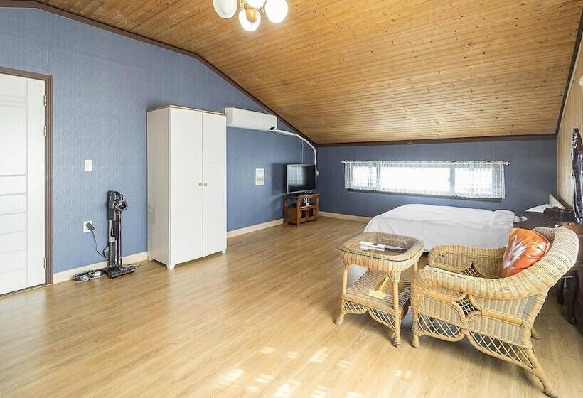 Ganghwa Pastel Pension