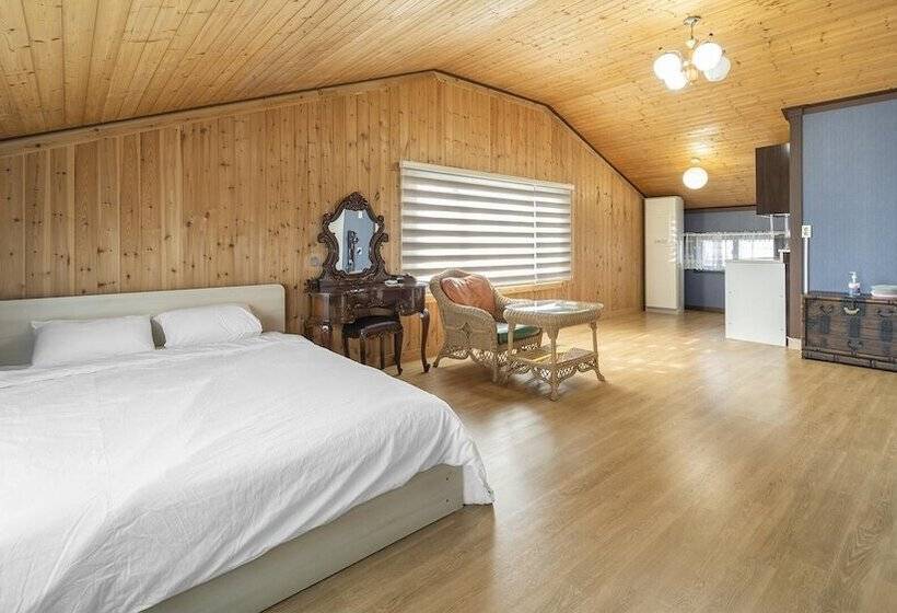 Ganghwa Pastel Pension