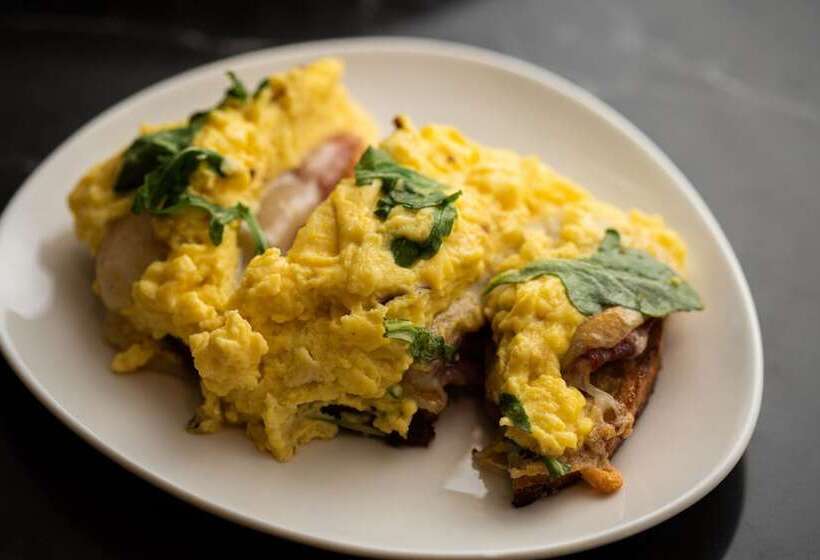 Ac Hotel By Marriott San Antonio Riverwalk