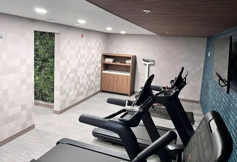 Hotelli La Quinta Inn & Suites By Wyndham Yakima Downtown