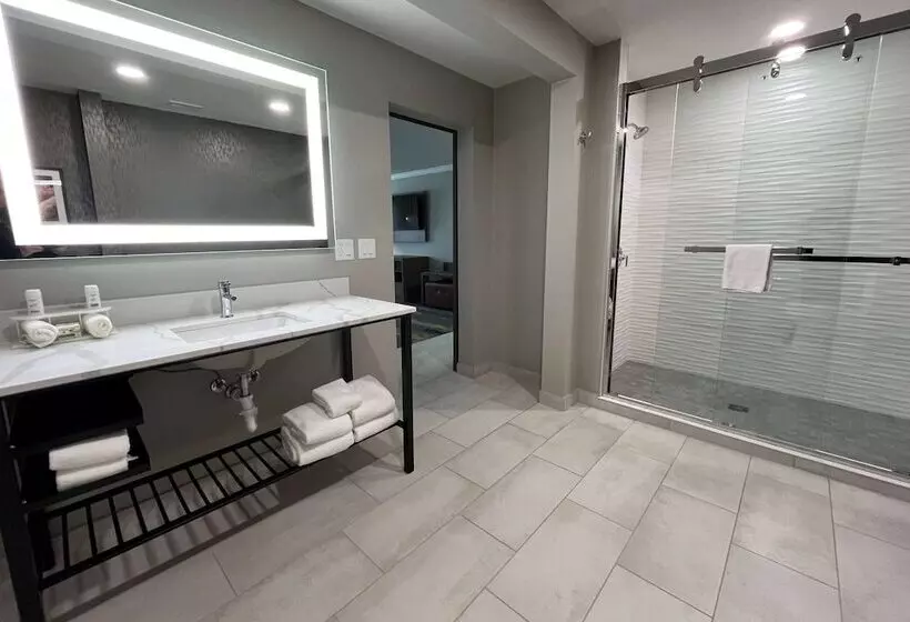 Hotelli La Quinta Inn & Suites By Wyndham Yakima Downtown