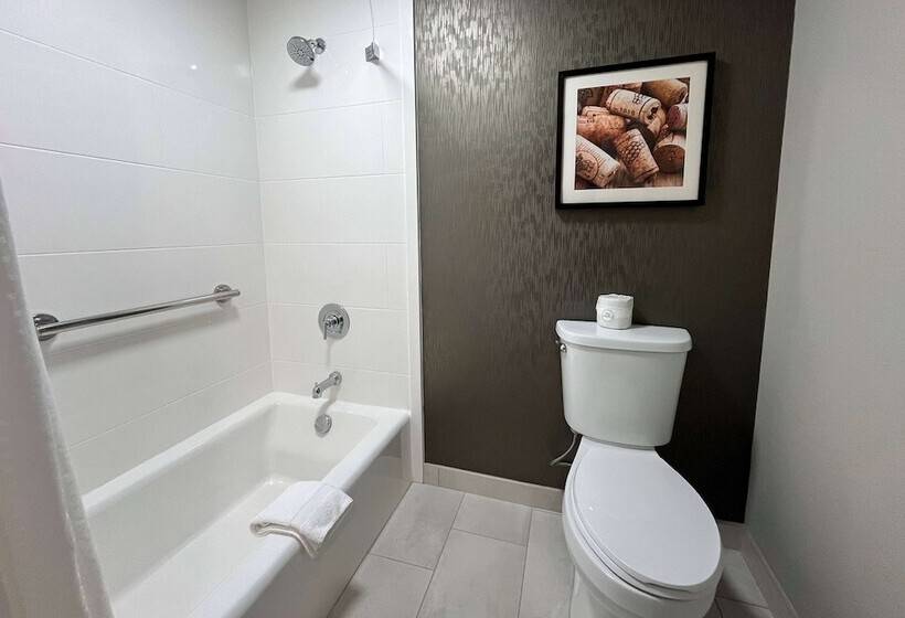 فندق La Quinta Inn & Suites By Wyndham Yakima Downtown