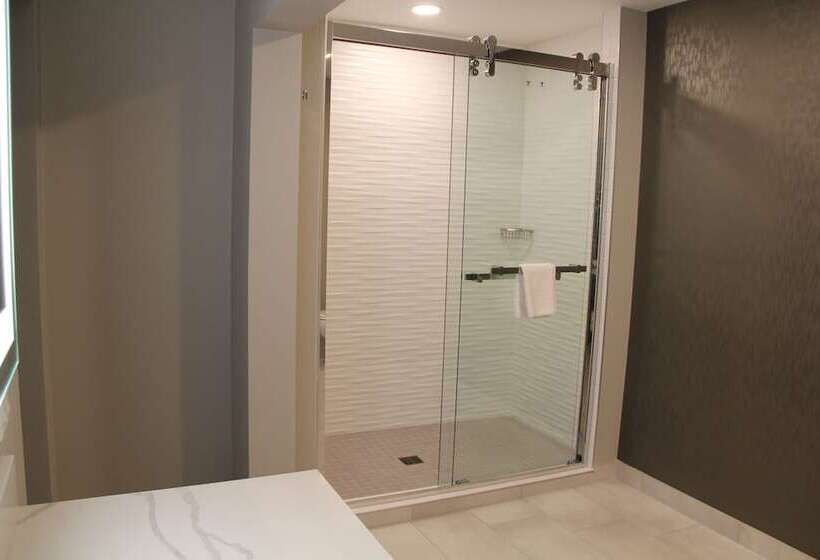 فندق La Quinta Inn & Suites By Wyndham Yakima Downtown