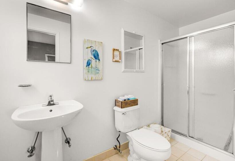 בית מלון כפרי Surf City