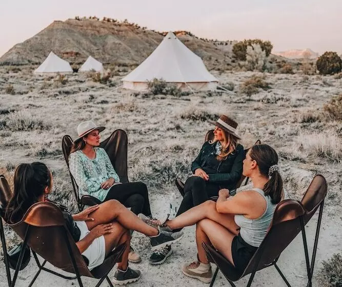 ホテル Wander Camp Bryce Canyon   Escalante