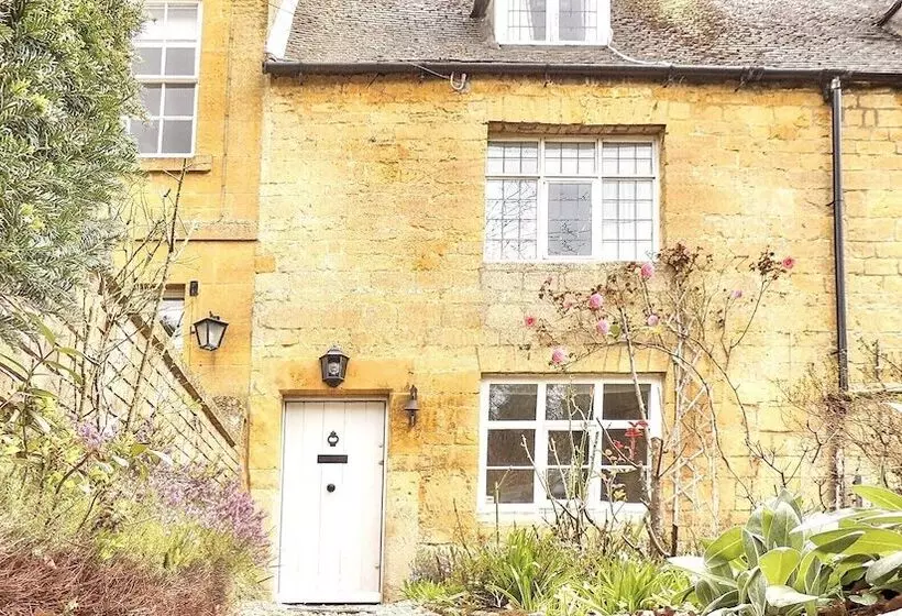 Magnolia Cottage